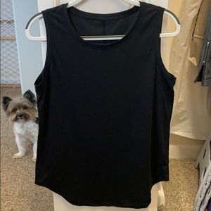 Gently worn Lucy workout tank. SZ M